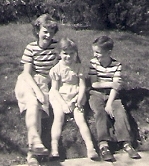 [ The siblings in Laramie, 1950 ]